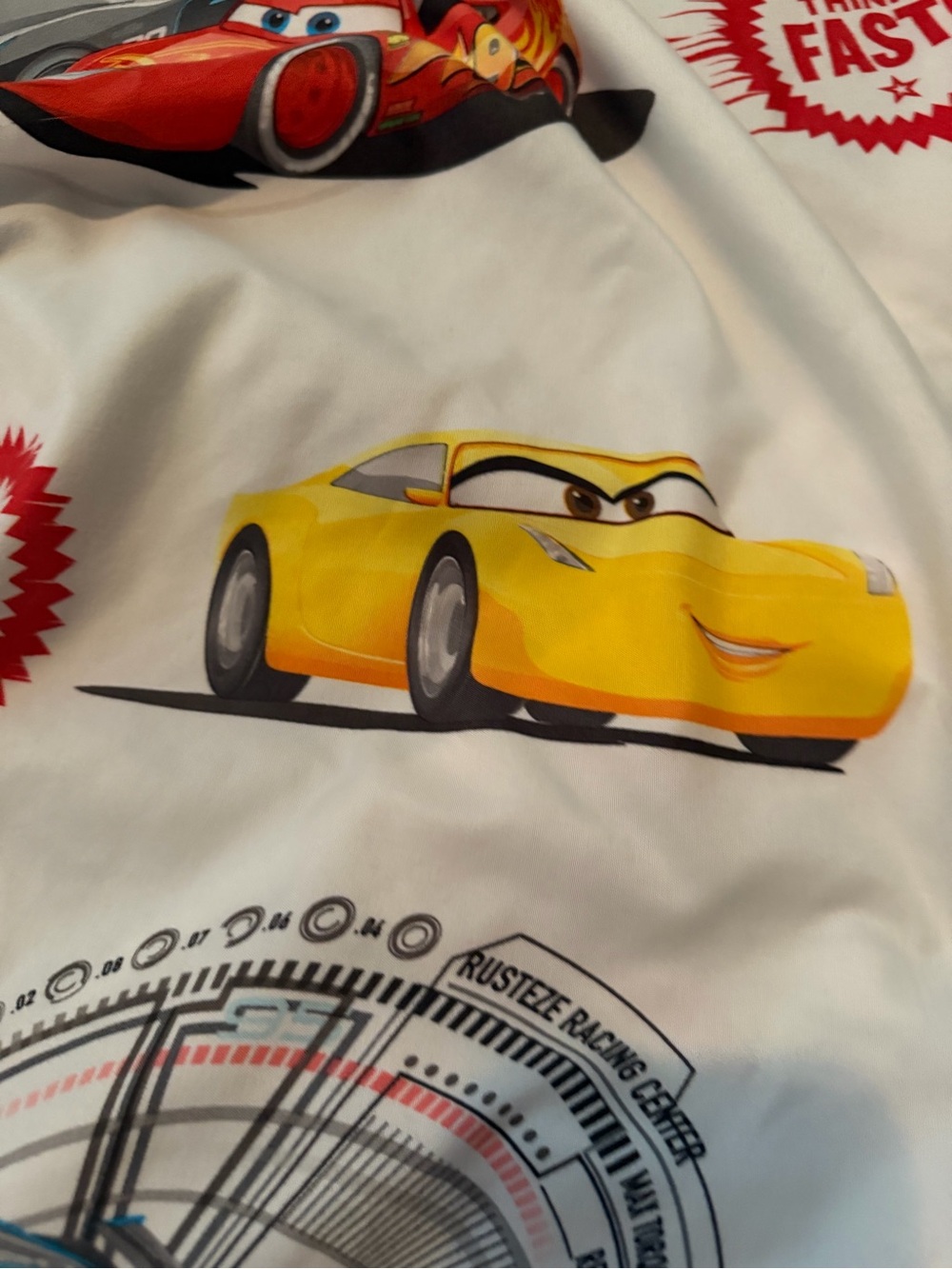 Disney Pixar CARS 3 Lightning McQueen Twin Fitted Sheet ONLY - Picture 3 of 6